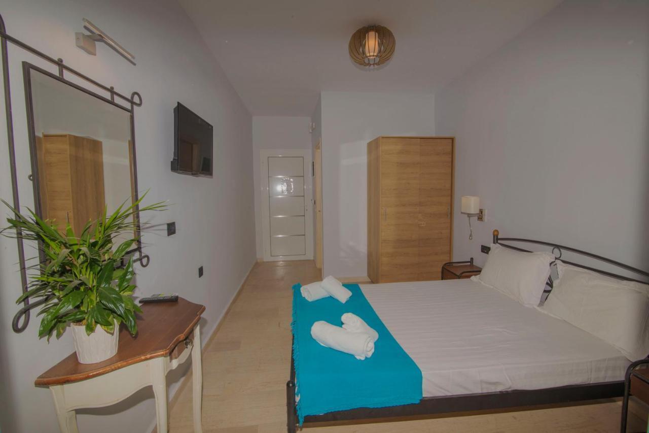 Bed and breakfast Akrotiri 2*
